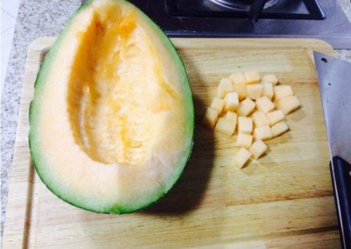 小班吃哈密瓜文案